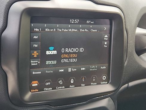 Certified 2022 Jeep Renegade Trailhawk AWD/4WD image 16