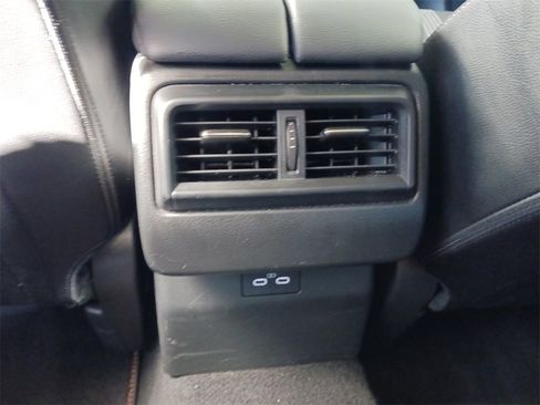 Used 2025 MAZDA CX-50 AWD 2.5 S w/ Preferred Package image 22