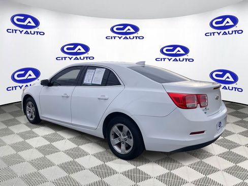 Used 2016 Chevrolet Malibu LT image 5