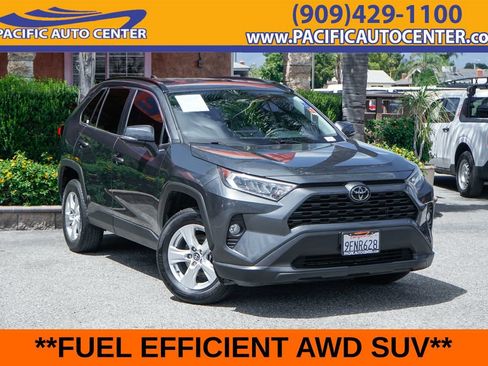 Used 2020 Toyota RAV4 XLE AWD/4WD image 1