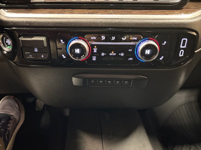 Used 2026 GMC Sierra 2500 SLE w/ SLE Convenience Package AWD/4WD image 22