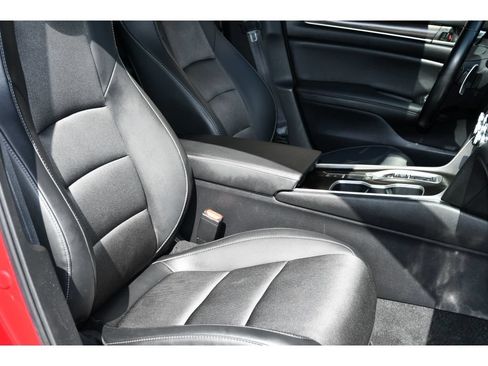 Used 2021 Honda Accord Sport image 29