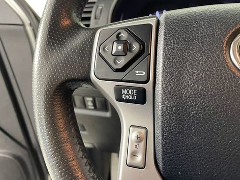 Used 2018 Toyota 4Runner SR5 Premium AWD/4WD image 12