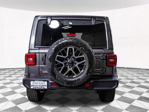 New 2027 Jeep Wrangler Unlimited Sahara AWD/4WD image 17