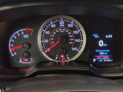 Used 2020 Toyota Corolla SE FWD image 23