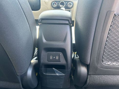 New 2026 Hyundai Venue SEL FWD image 27