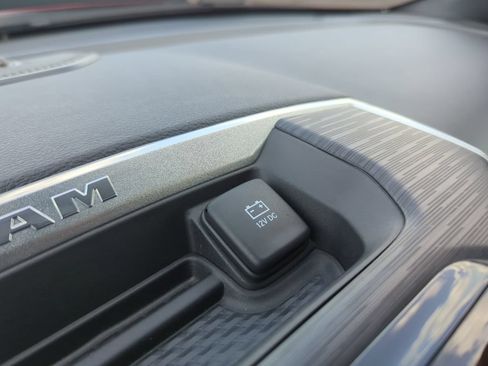 Used 2023 RAM 1500 Laramie AWD/4WD image 26