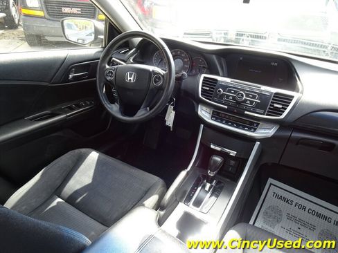 Used 2013 Honda Accord Sport image 15