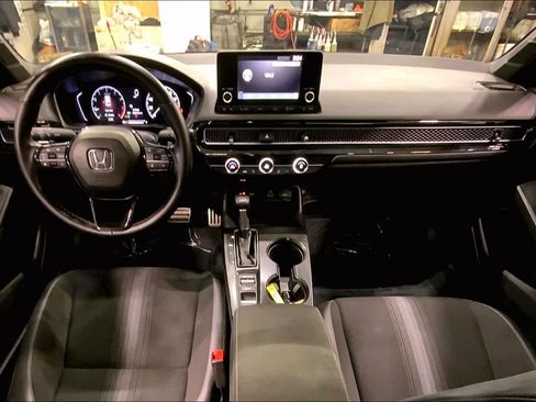 Used 2023 Honda Civic Sport image 15
