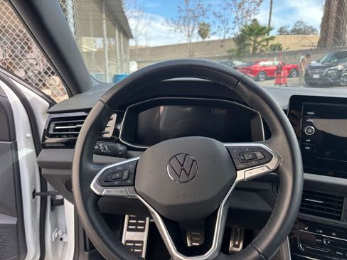 Used 2025 Volkswagen Jetta Sport image 35