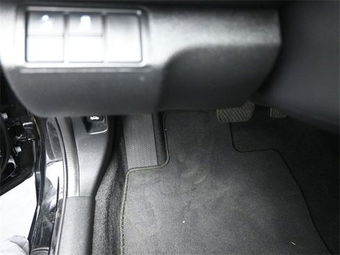 Used 2021 Honda Civic EX image 16