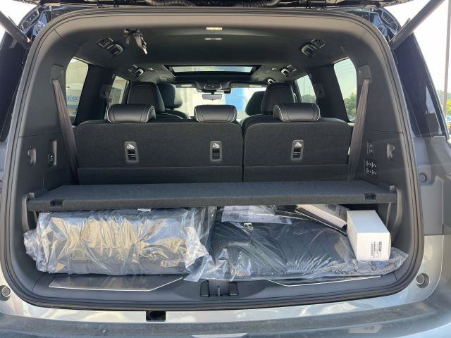 New 2026 INFINITI QX80 Autograph w/ Premium Cargo Package AWD/4WD image 5