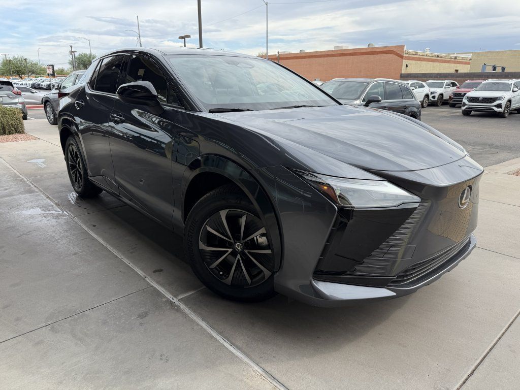 Used 2026 Lexus RZ 350e 2WD image 6