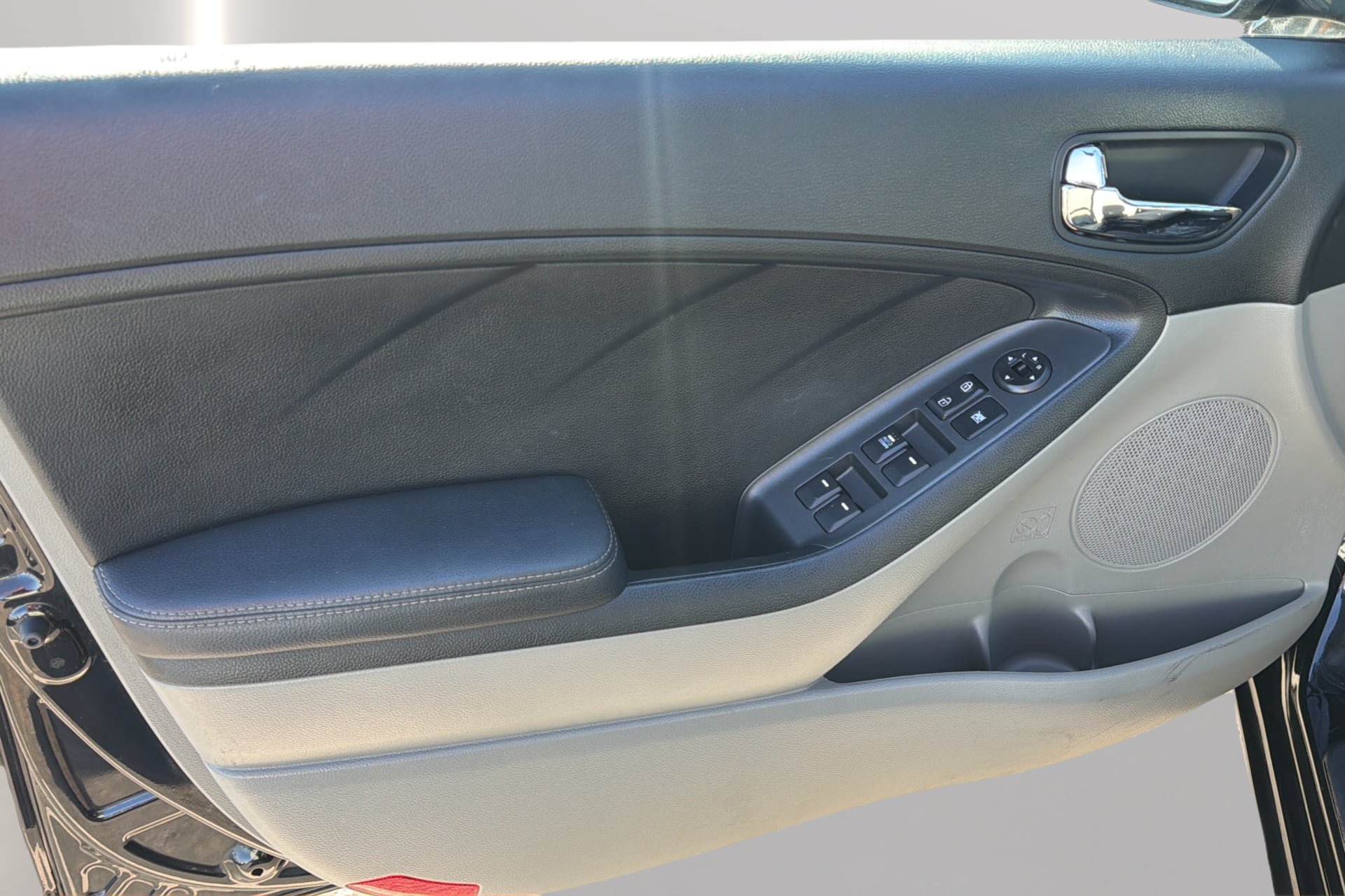 Used 2016 Kia Forte LX FWD image 32
