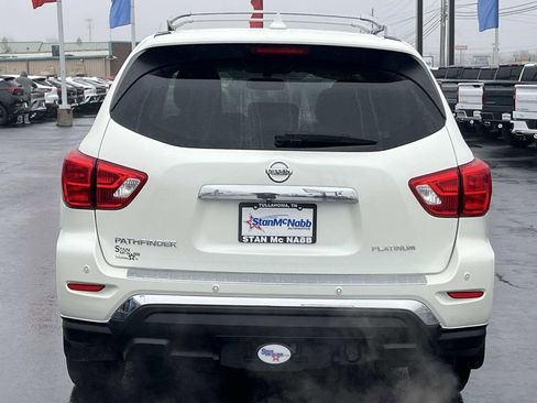 Used 2019 Nissan Pathfinder Platinum image 6