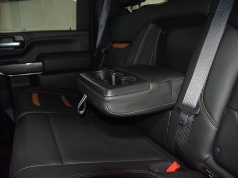 Used 2022 GMC Sierra 2500 AT4 w/ Gooseneck/5TH Wheel Package image 46