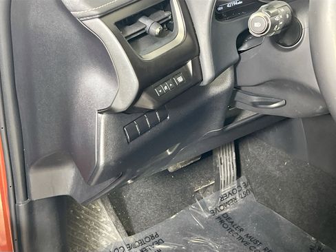 Used 2019 Lexus UX 250h w/ Premium Package image 10