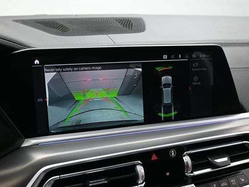 Used 2021 BMW X5 sDrive40i w/ Convenience Package image 16