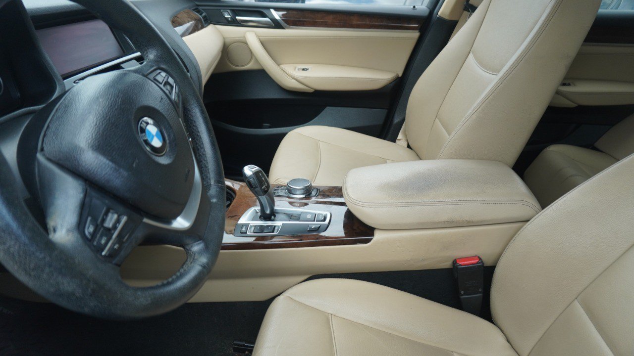 Used 2017 BMW X3 sDrive28i RWD image 8