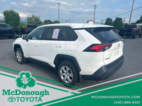 Used 2023 Toyota RAV4 LE AWD/4WD image 2