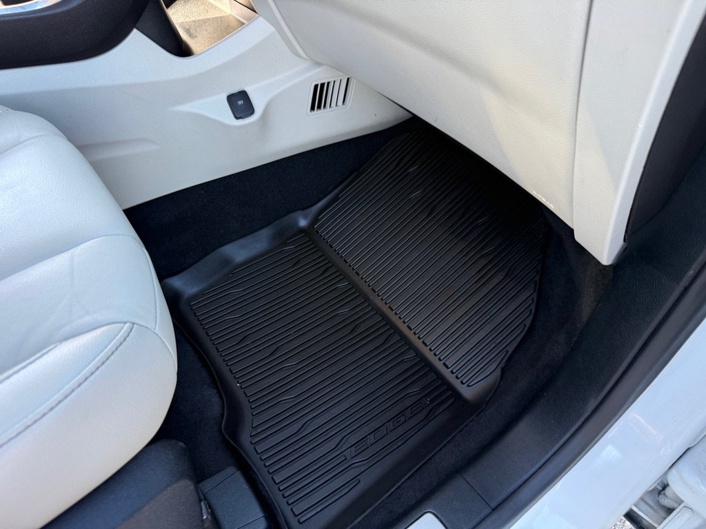 Used 2022 Ford Edge Titanium AWD/4WD image 25