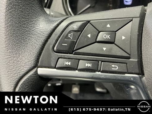 Used 2020 Nissan Rogue Sport S FWD image 24
