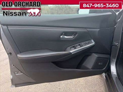 Used 2023 Nissan Sentra SR w/ SR Premium Package image 22