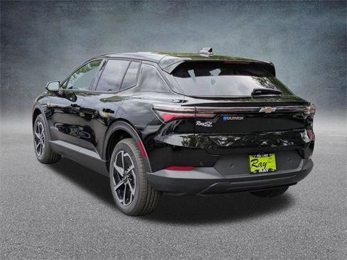 New 2026 Chevrolet Equinox EV LT image 6