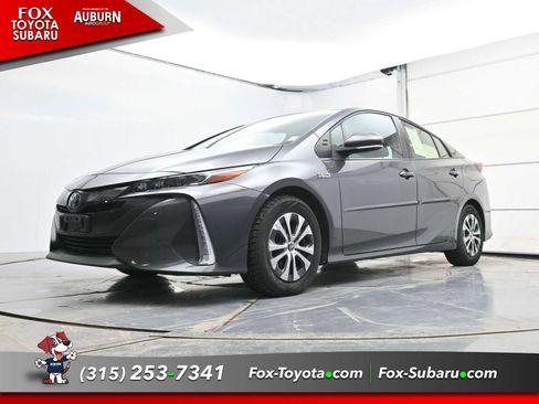 Used 2022 Toyota Prius Prime XLE image 20