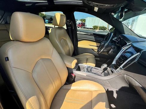 Used 2015 Cadillac SRX Luxury w/ Driver Awareness Package FWD image 10