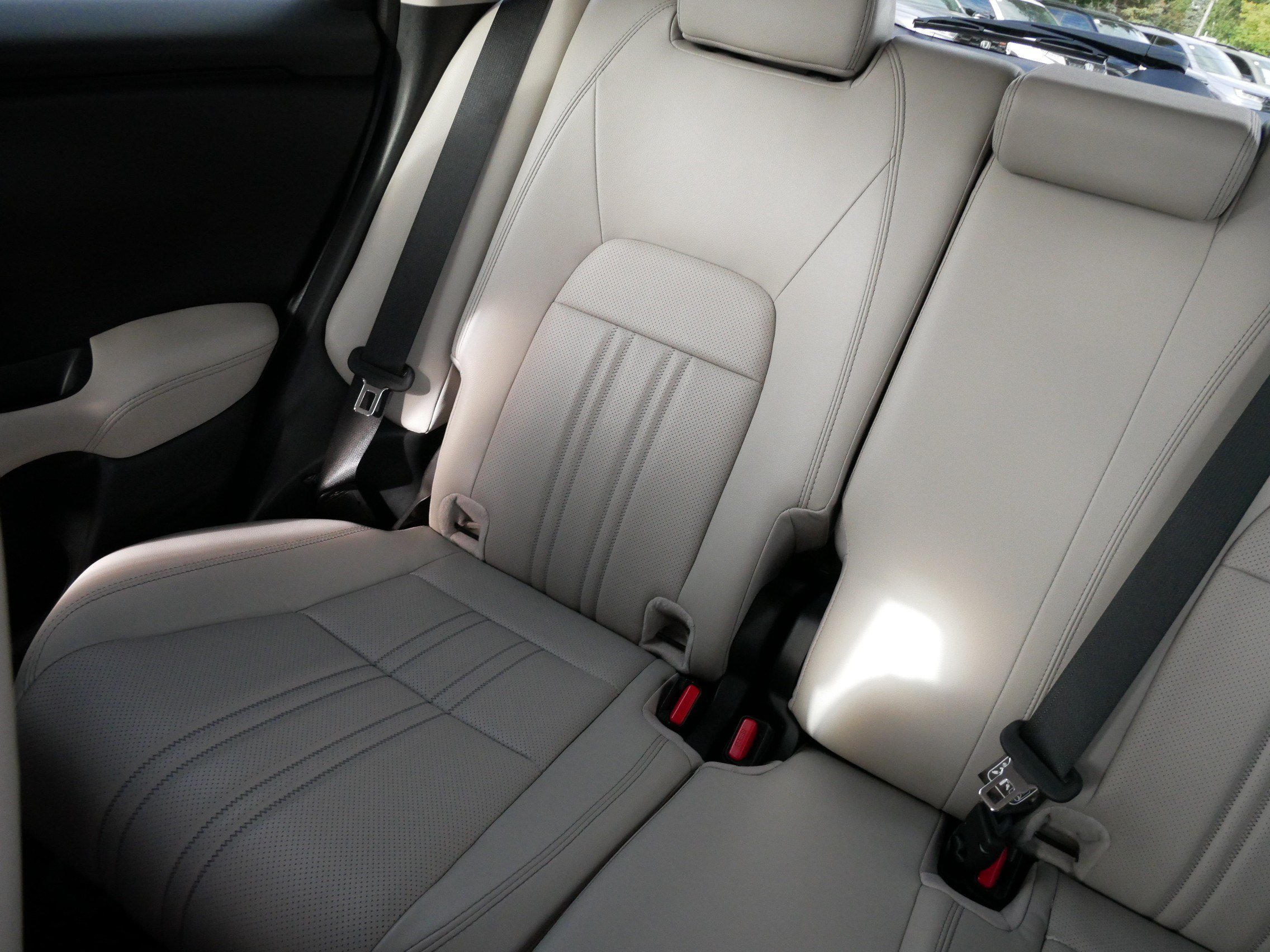 Used 2024 Honda HR-V EX-L image 12