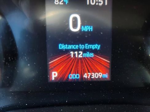 Used 2021 Toyota Sienna XLE FWD image 18