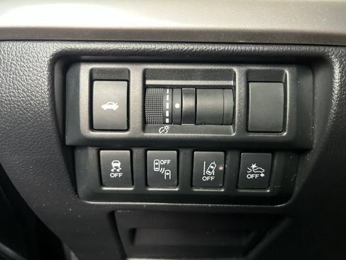 Used 2019 Subaru Legacy 2.5i Premium AWD/4WD image 13