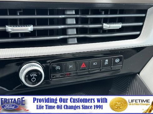 New 2025 Ford Explorer Active w/ Active Comfort Package image 22