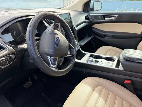 Used 2023 Ford Edge SEL w/ Convenience Package AWD/4WD image 9