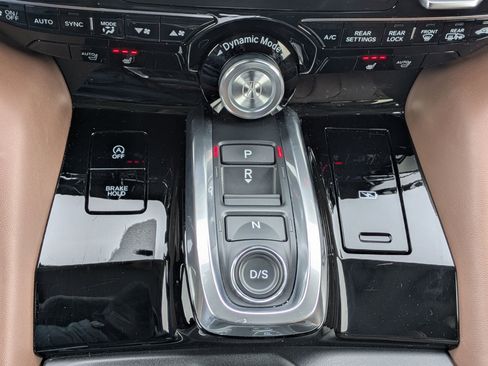 Used 2024 Acura MDX FWD w/ Technology Package image 16