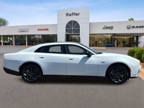 New 2026 Dodge Charger R/T AWD/4WD image 6