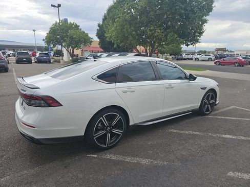 Used 2023 Honda Accord Sport image 5
