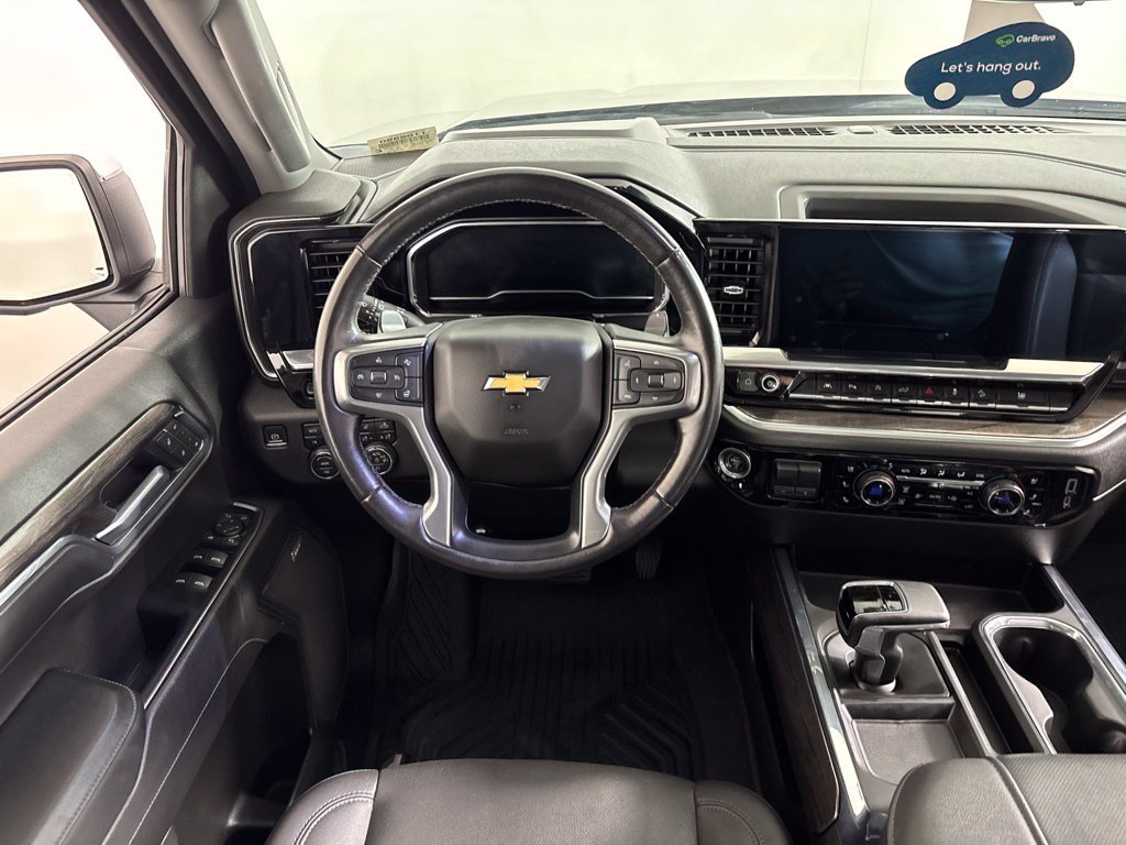Certified 2023 Chevrolet Silverado 1500 LTZ w/ LTZ Premium Package AWD/4WD image 2