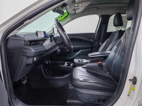 Certified 2021 Ford Mustang Mach-E Premium image 24