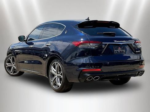 Used 2022 Maserati Levante GT AWD/4WD image 4