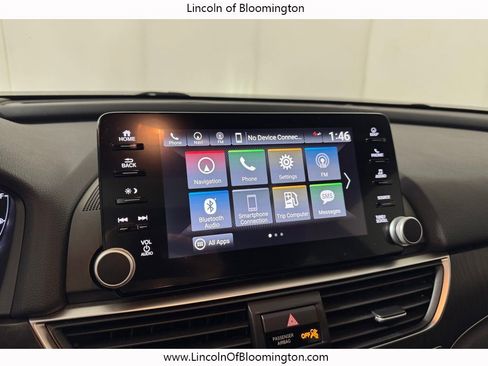 Used 2018 Honda Accord Touring image 30