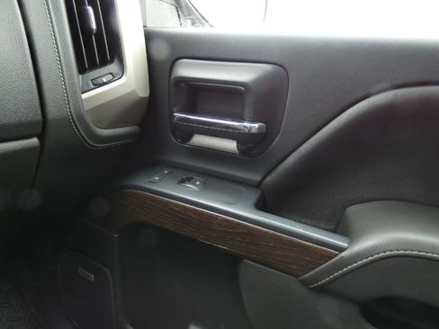 Used 2017 GMC Sierra 1500 Denali image 25