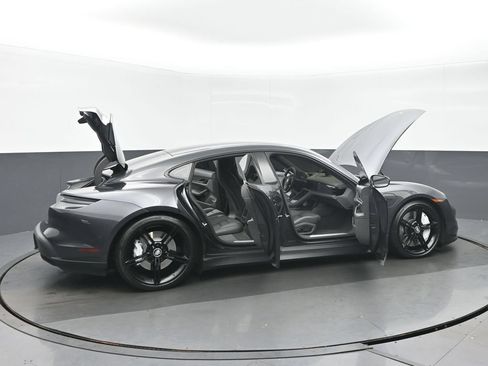 Used 2020 Porsche Taycan 4S AWD/4WD image 38