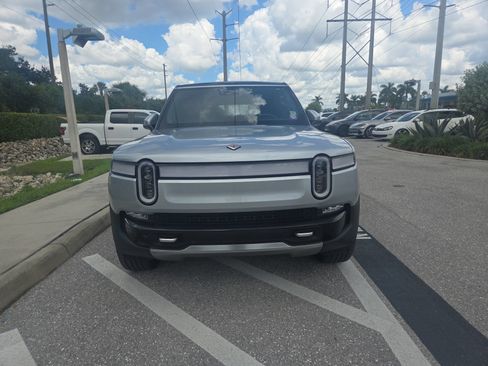 Used 2024 Rivian R1S Adventure Dual AWD/4WD image 8