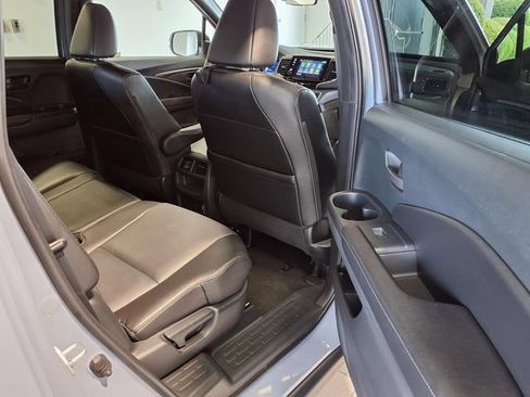 Certified 2023 Honda Passport EX-L image 29