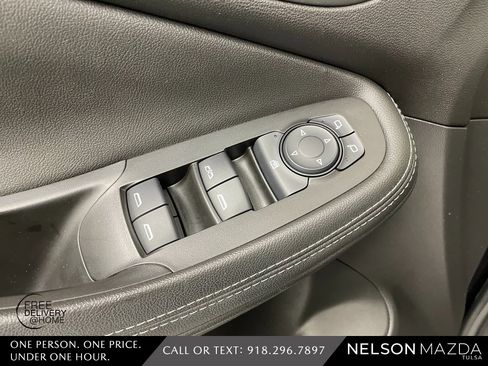 Used 2024 Buick Encore GX Sport Touring image 22