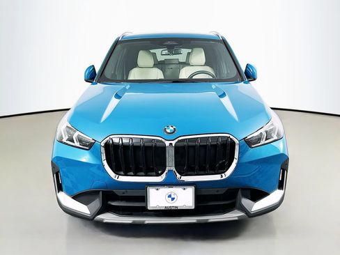 Used 2023 BMW X1 xDrive28i w/ Convenience Package AWD/4WD image 2