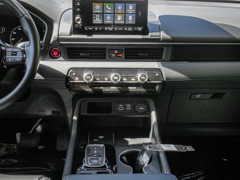 Certified 2025 Honda Pilot EX-L image 27