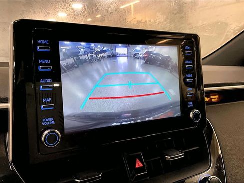 Used 2020 Toyota Corolla SE image 28